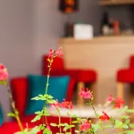 Mirabeau Hotel Tours