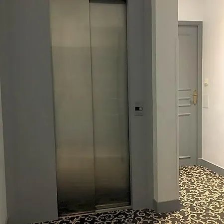 Hotel Mirabeau 2*