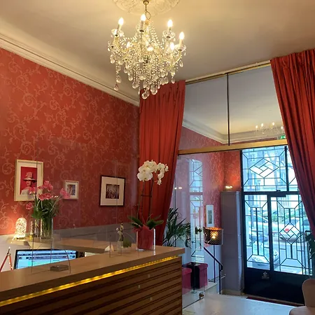Mirabeau Tours